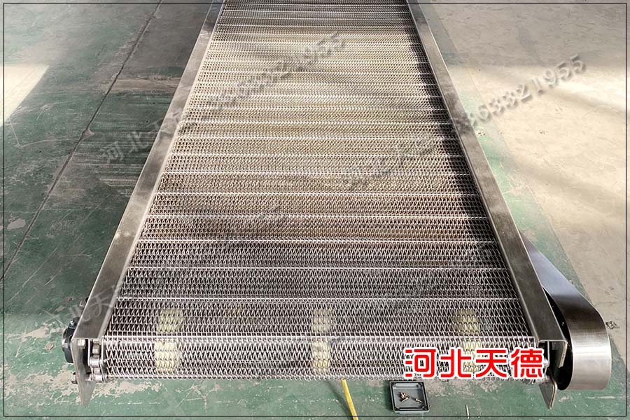 網(wǎng)帶輸送機(jī)